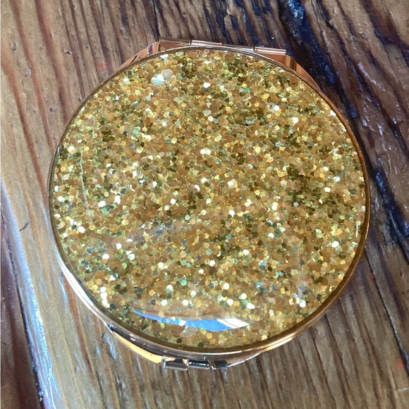 kate spade Other - Kate Spade Lenox Simply Sparkling Gold Compact